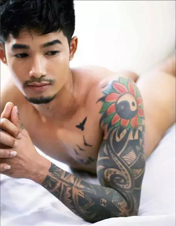 MAN OMG 4 - Chai Charlee