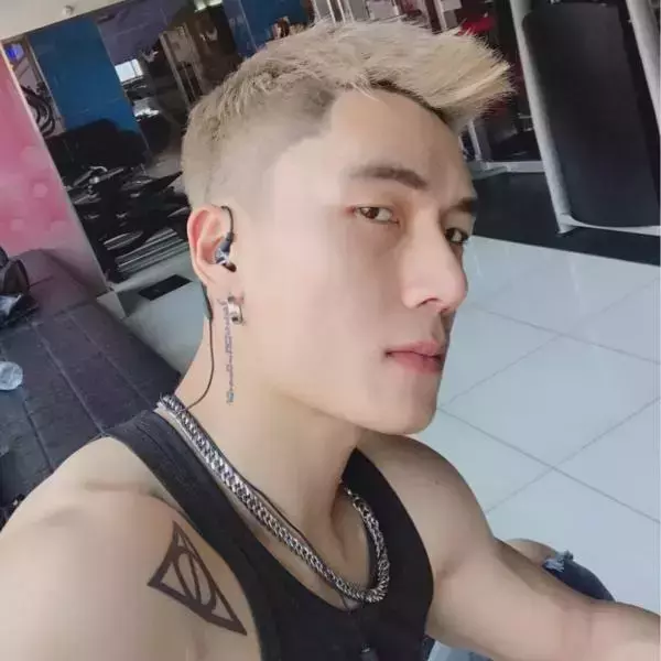 Hunger Homme | Ice Ratawit