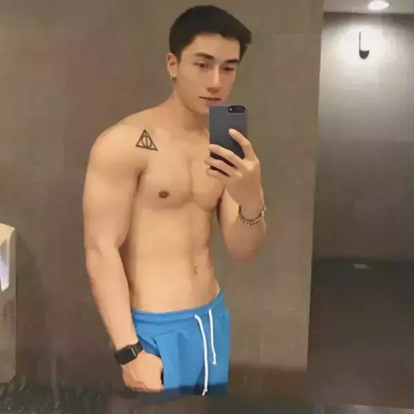 Hunger Homme | Ice Ratawit