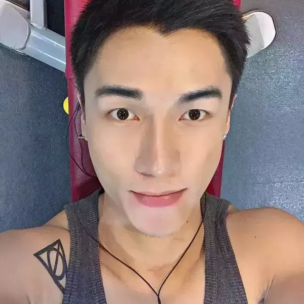 Hunger Homme | Ice Ratawit
