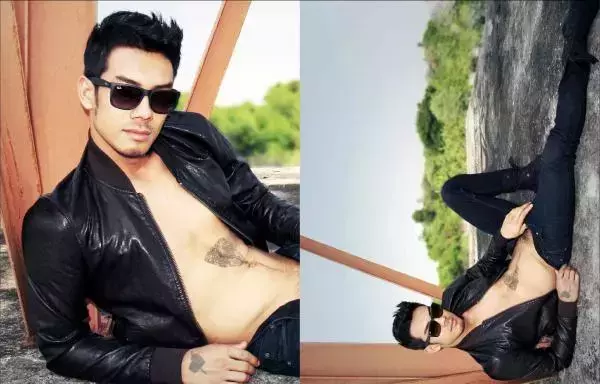 MAN OMG 3 - Guy On Hot Street
