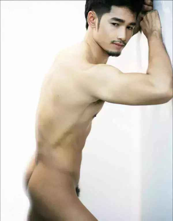 MAN OMG 4 - Chai Charlee