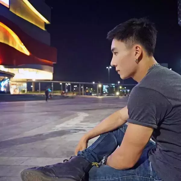 Hunger Homme | Ice Ratawit