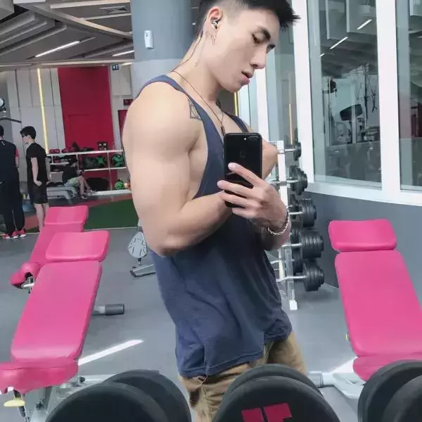 Hunger Homme | Ice Ratawit