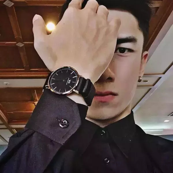 Hunger Homme | Ice Ratawit
