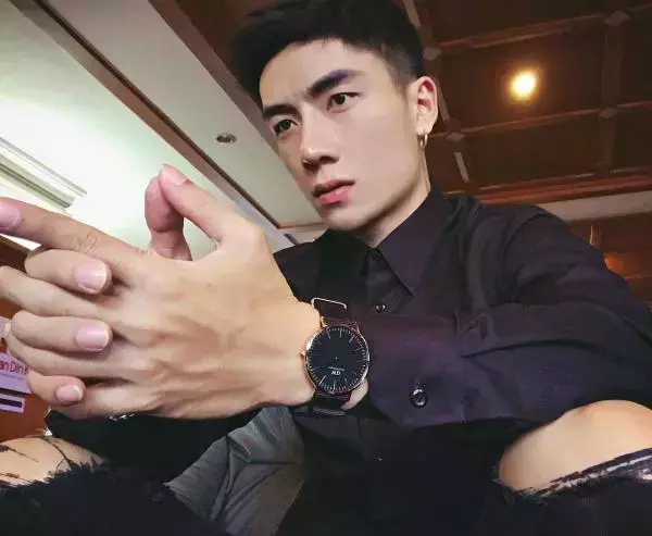 Hunger Homme | Ice Ratawit