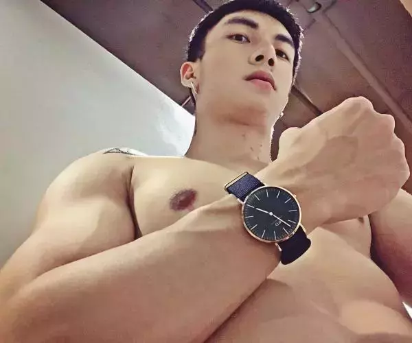 Hunger Homme | Ice Ratawit