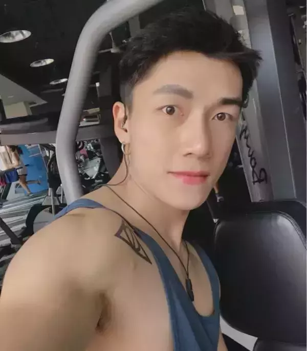 Hunger Homme | Ice Ratawit
