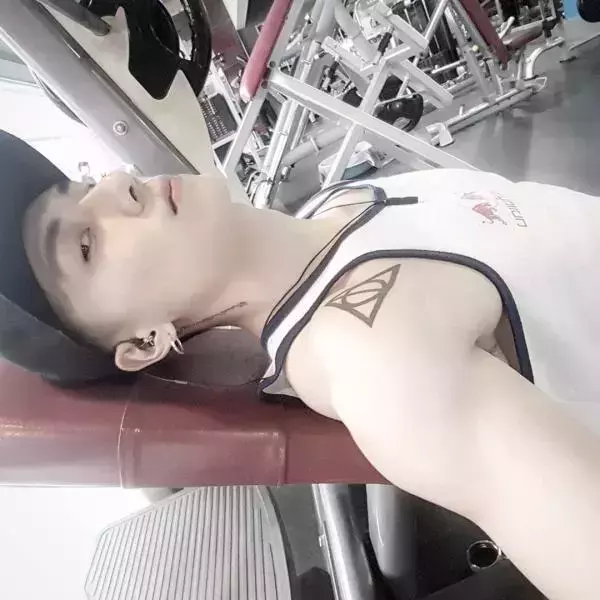 Hunger Homme | Ice Ratawit