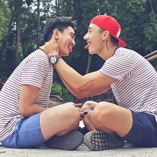 Hunger Homme | Ice Ratawit