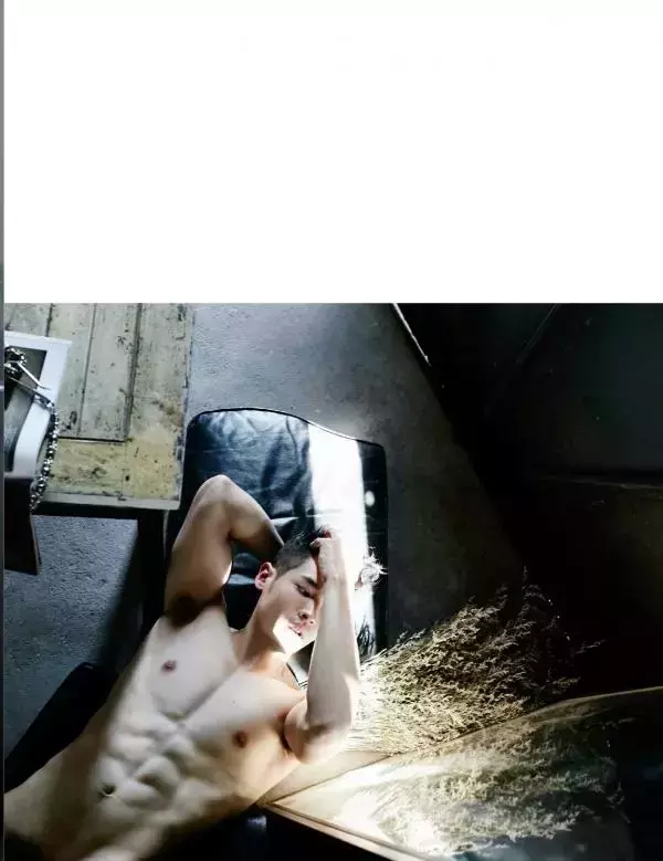 Nogrid Men 7