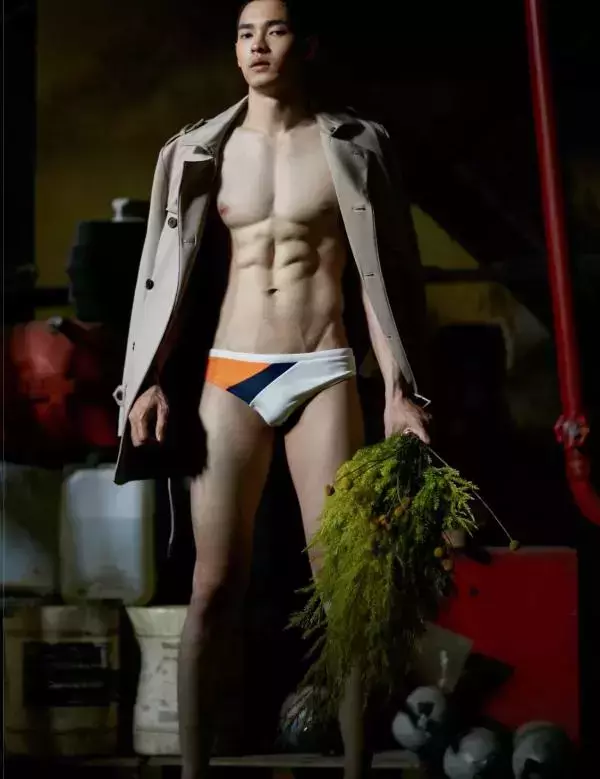 Nogrid Men 7