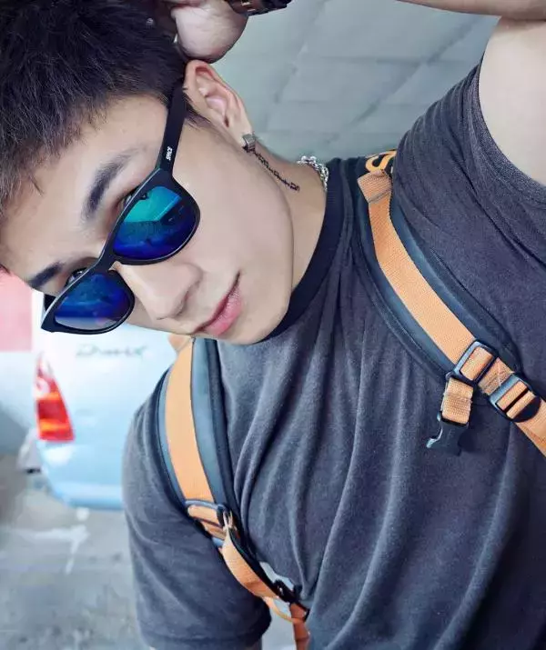 Hunger Homme | Ice Ratawit
