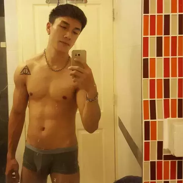 Hunger Homme | Ice Ratawit