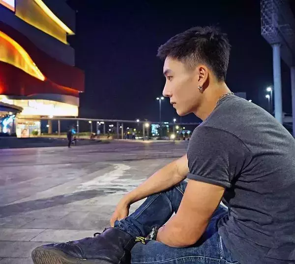 Hunger Homme | Ice Ratawit