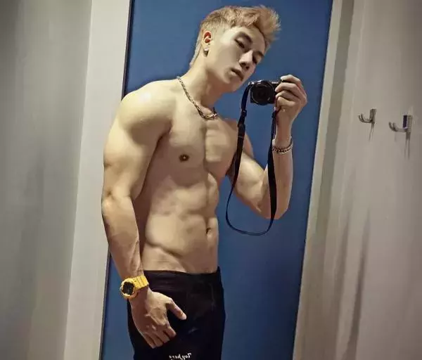Hunger Homme | Ice Ratawit