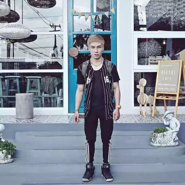 Hunger Homme | Ice Ratawit
