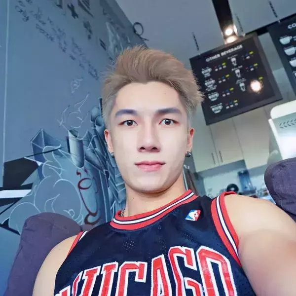 Hunger Homme | Ice Ratawit
