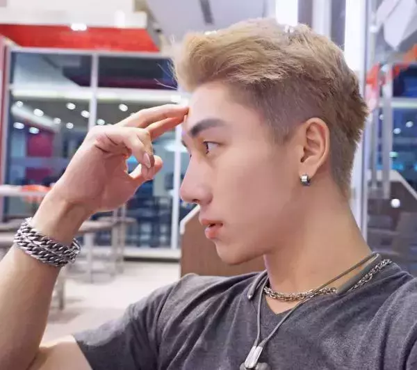 Hunger Homme | Ice Ratawit