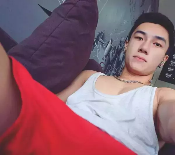 Hunger Homme | Ice Ratawit