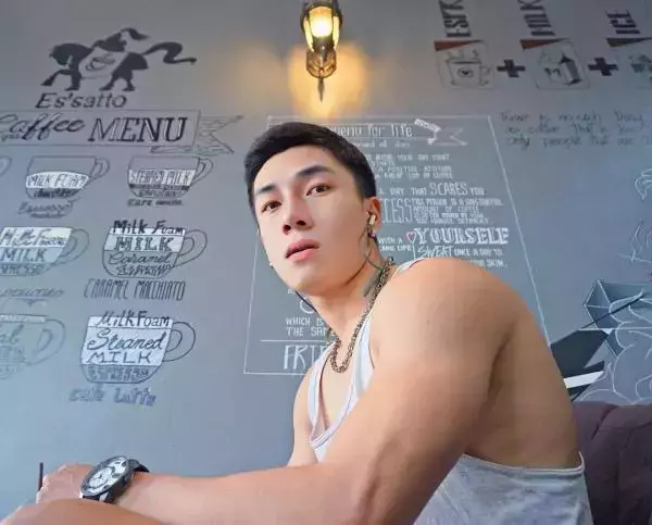Hunger Homme | Ice Ratawit