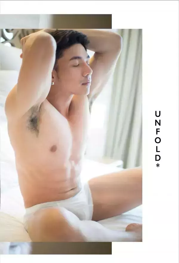 UNFOLD 06 - Ford Saksit