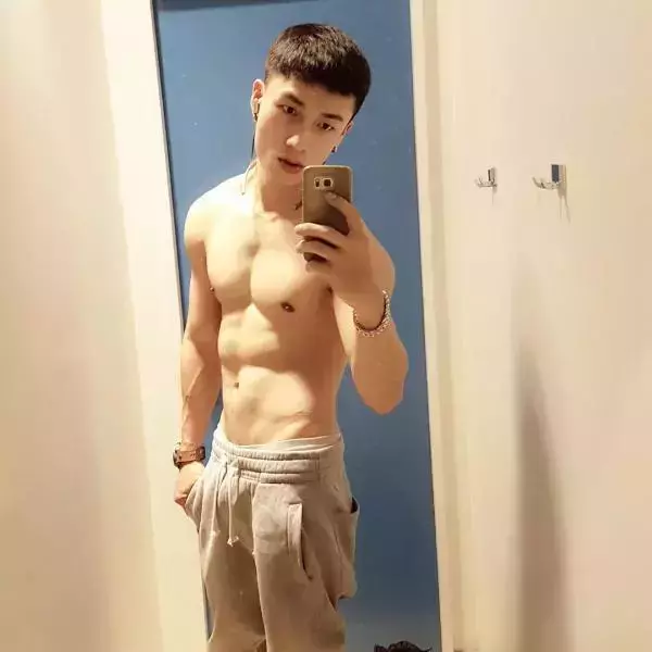 Hunger Homme | Ice Ratawit