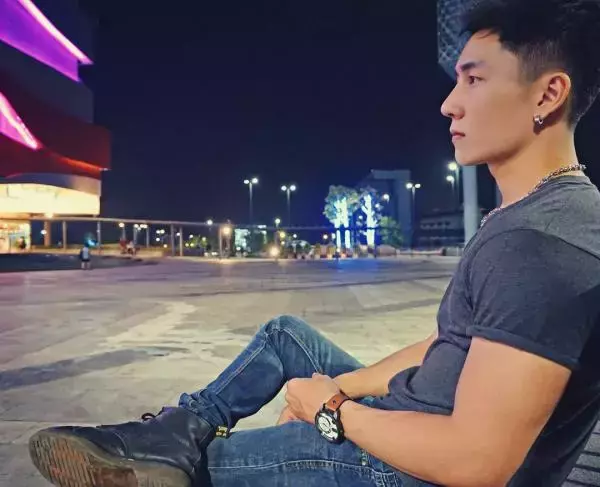 Hunger Homme | Ice Ratawit