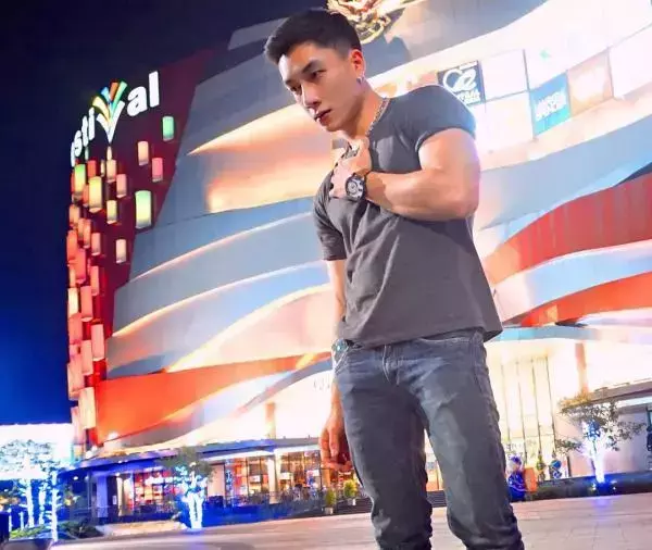Hunger Homme | Ice Ratawit