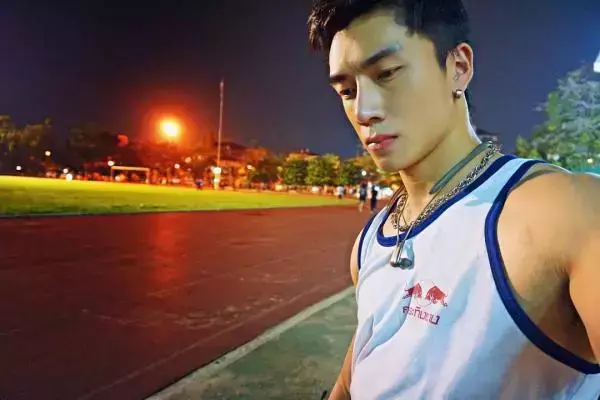 Hunger Homme | Ice Ratawit