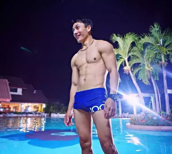 Hunger Homme | Ice Ratawit