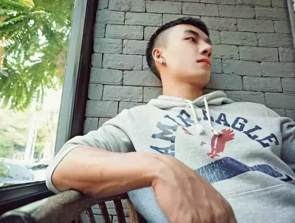 Hunger Homme | Ice Ratawit