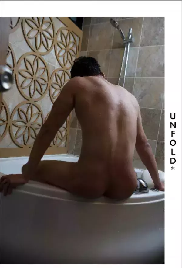 UNFOLD 06 - Ford Saksit