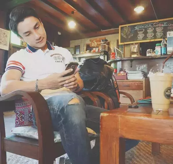 Hunger Homme | Ice Ratawit