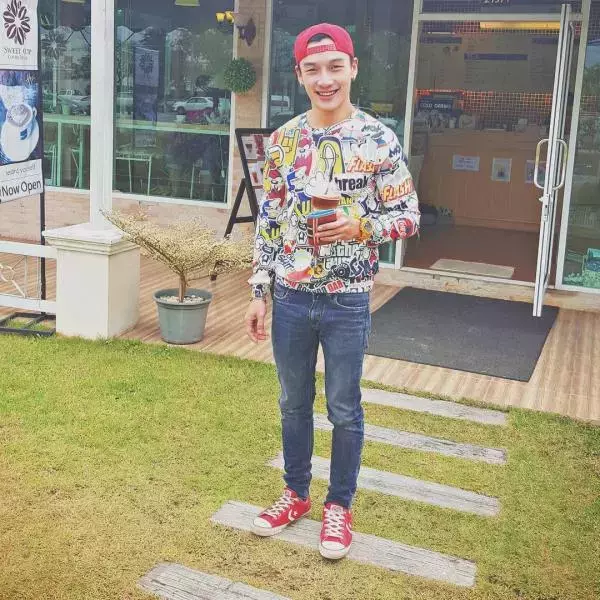 Hunger Homme | Ice Ratawit