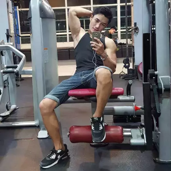 Hunger Homme | Ice Ratawit