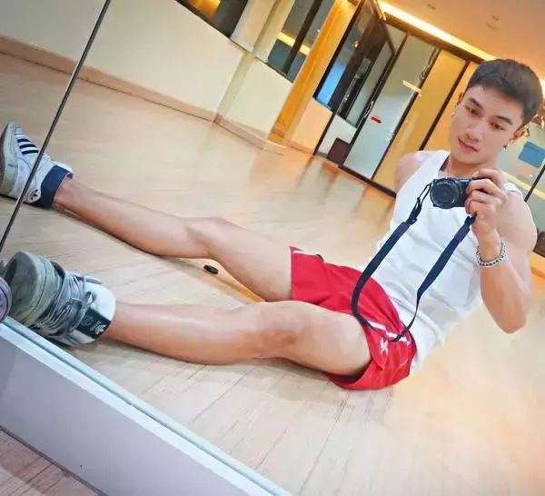 Hunger Homme | Ice Ratawit