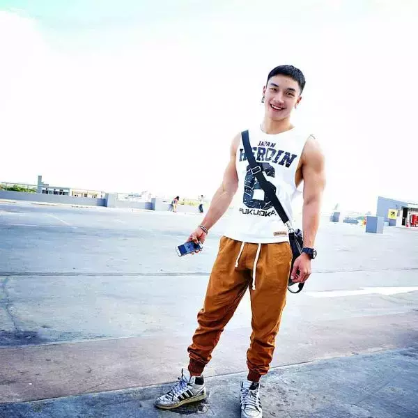 Hunger Homme | Ice Ratawit