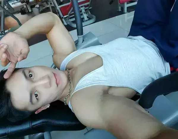 Hunger Homme | Ice Ratawit