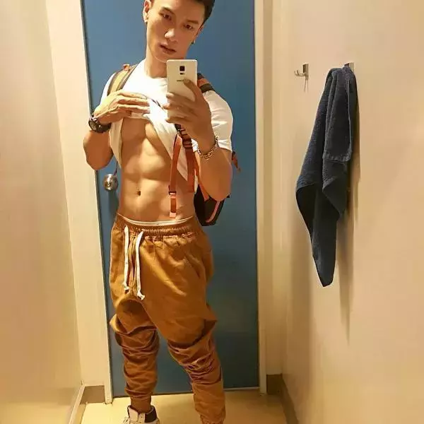 Hunger Homme | Ice Ratawit
