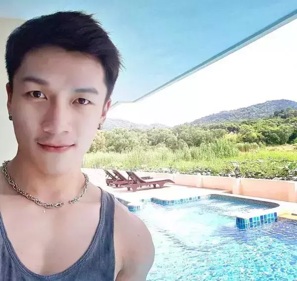 Hunger Homme | Ice Ratawit
