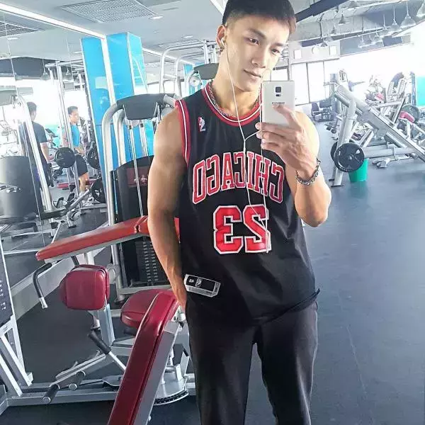 Hunger Homme | Ice Ratawit