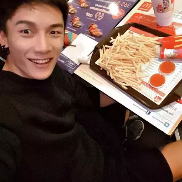 Hunger Homme | Ice Ratawit