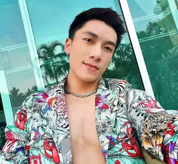 Hunger Homme | Ice Ratawit