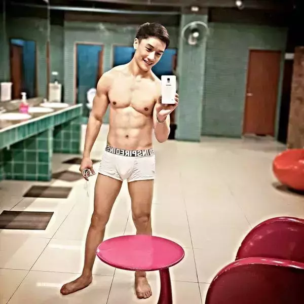 Hunger Homme | Ice Ratawit