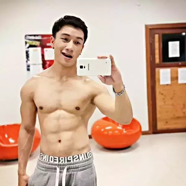 Hunger Homme | Ice Ratawit