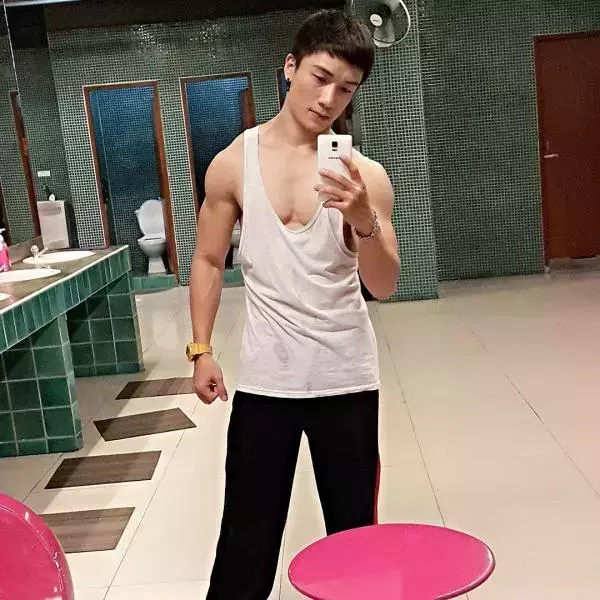 Hunger Homme | Ice Ratawit