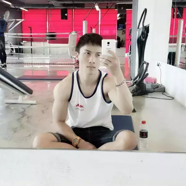 Hunger Homme | Ice Ratawit
