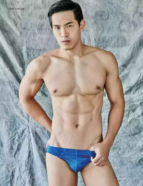 Attitude April 2016