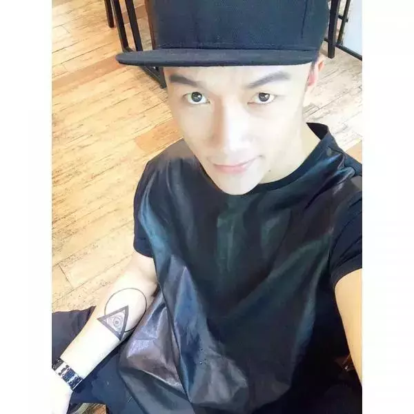 Hunger Homme | Ice Ratawit